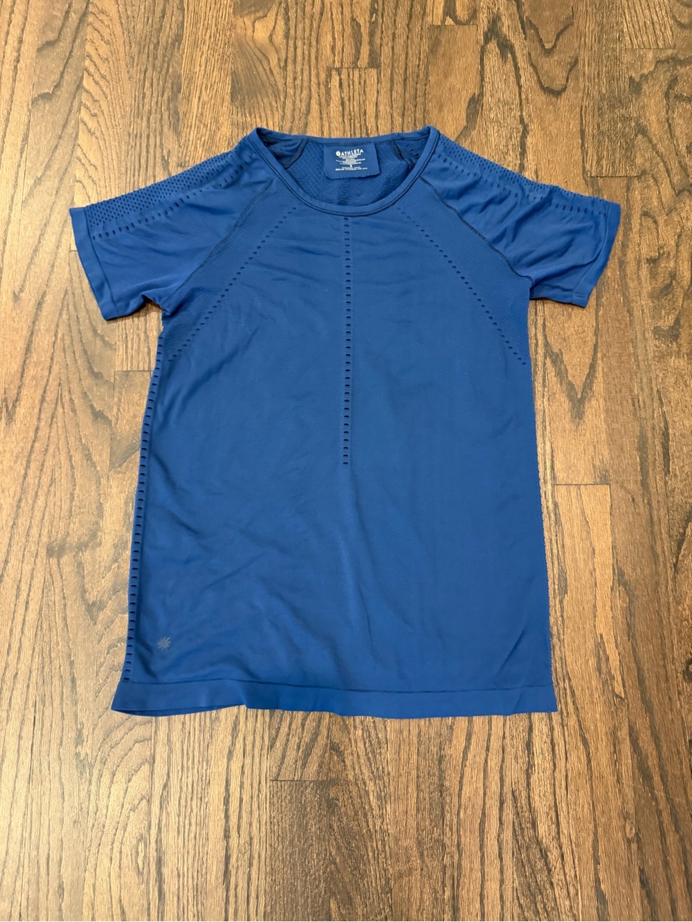 Athleta Perforated Short Sleeve Tee in Royal Blue